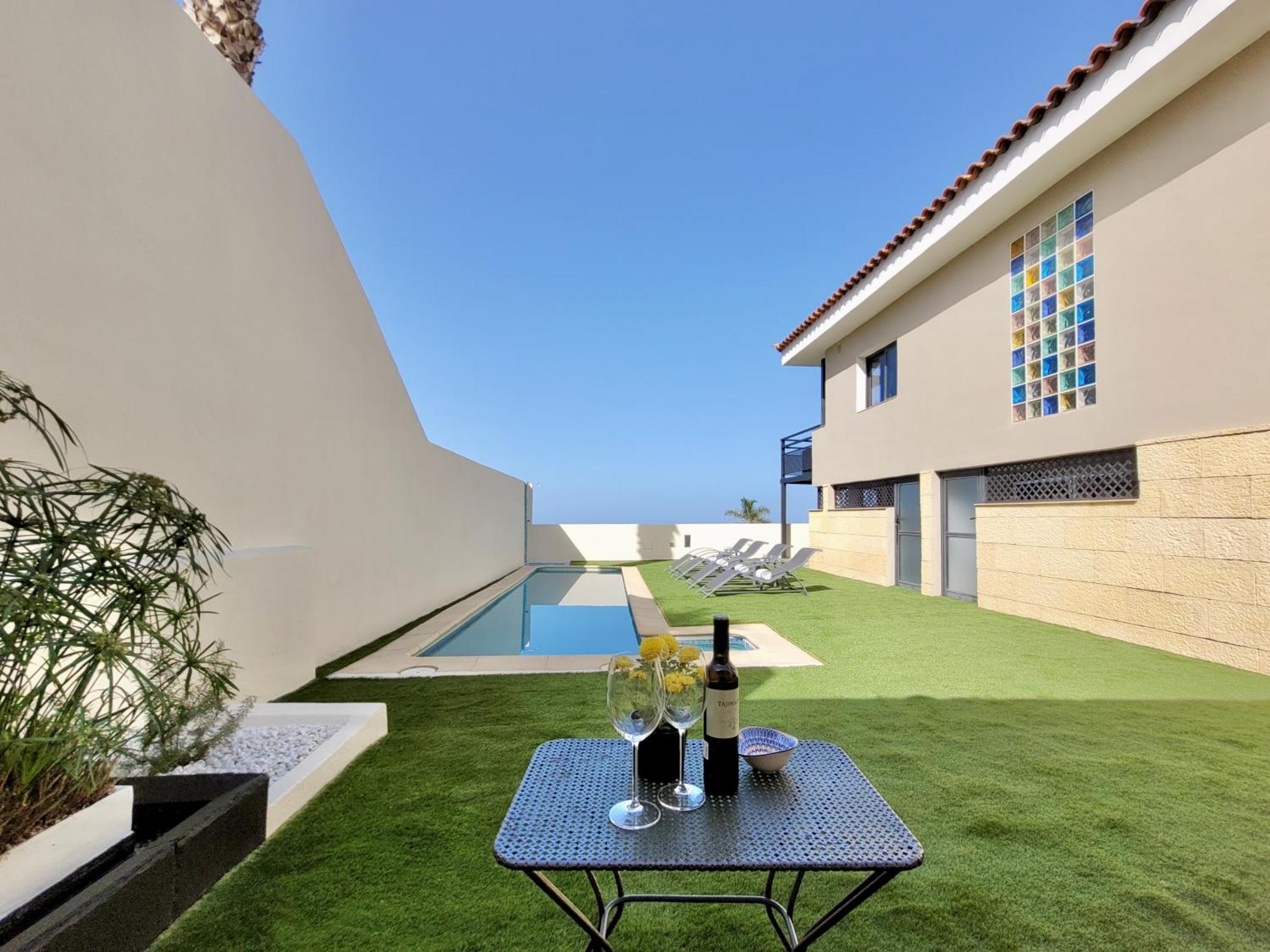 Miya Del Sol Heated Pool Villa La Orotava Bagian luar foto
